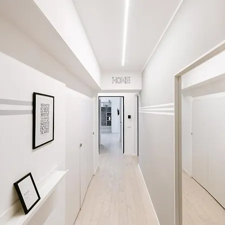 Two -rooms 10 Minutes Duomo By Metro * Mailand