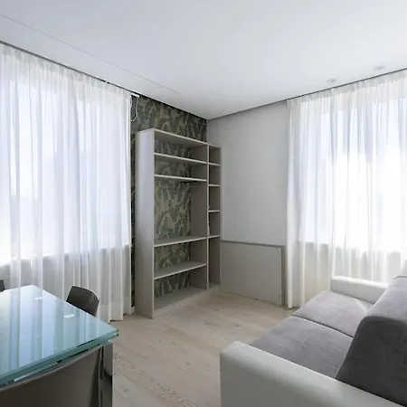 Apartment Two -rooms 10 Minutes Duomo By Metro Mailand